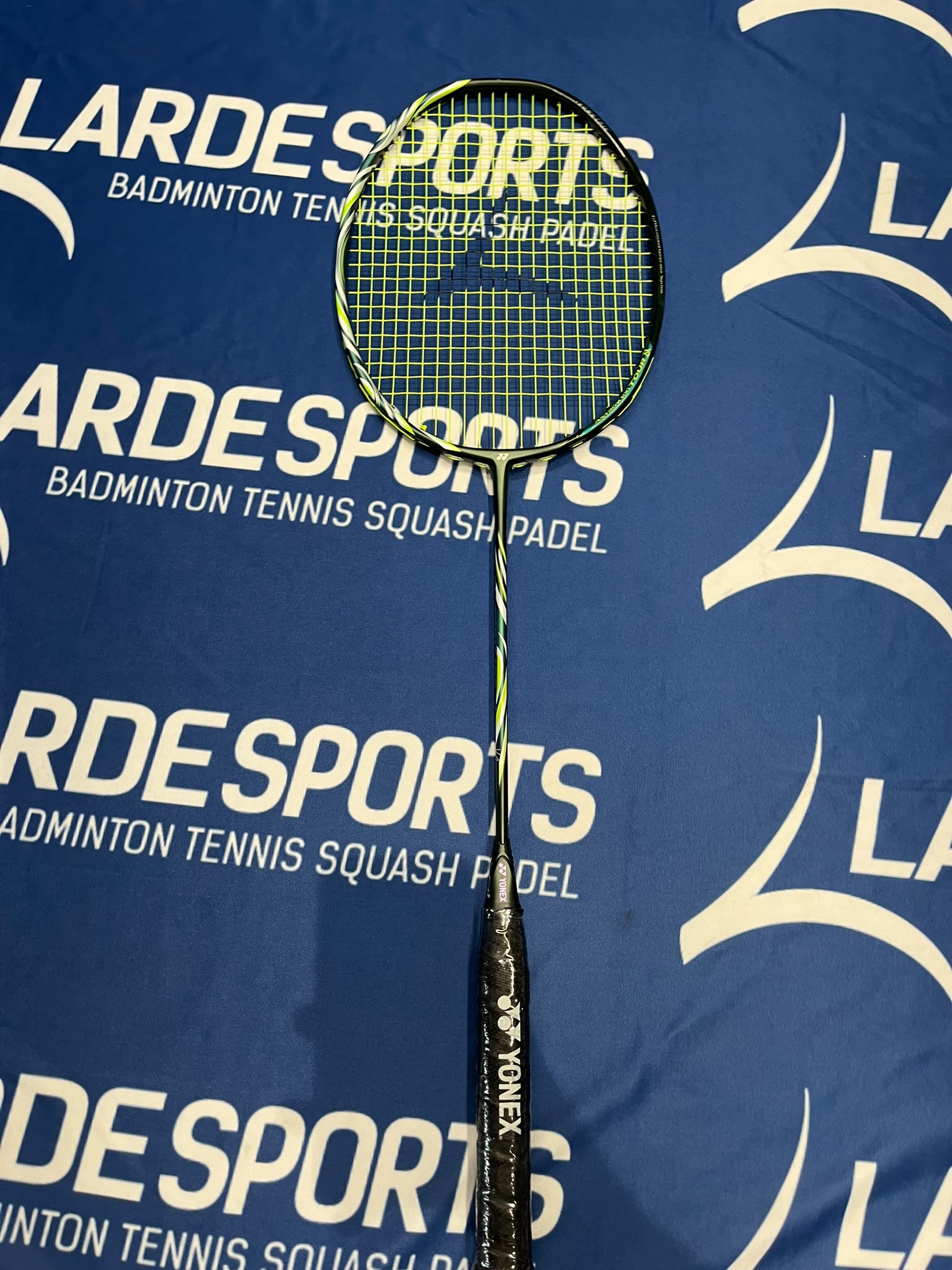 Raquette Yonex Astrox 100 Tour VA
