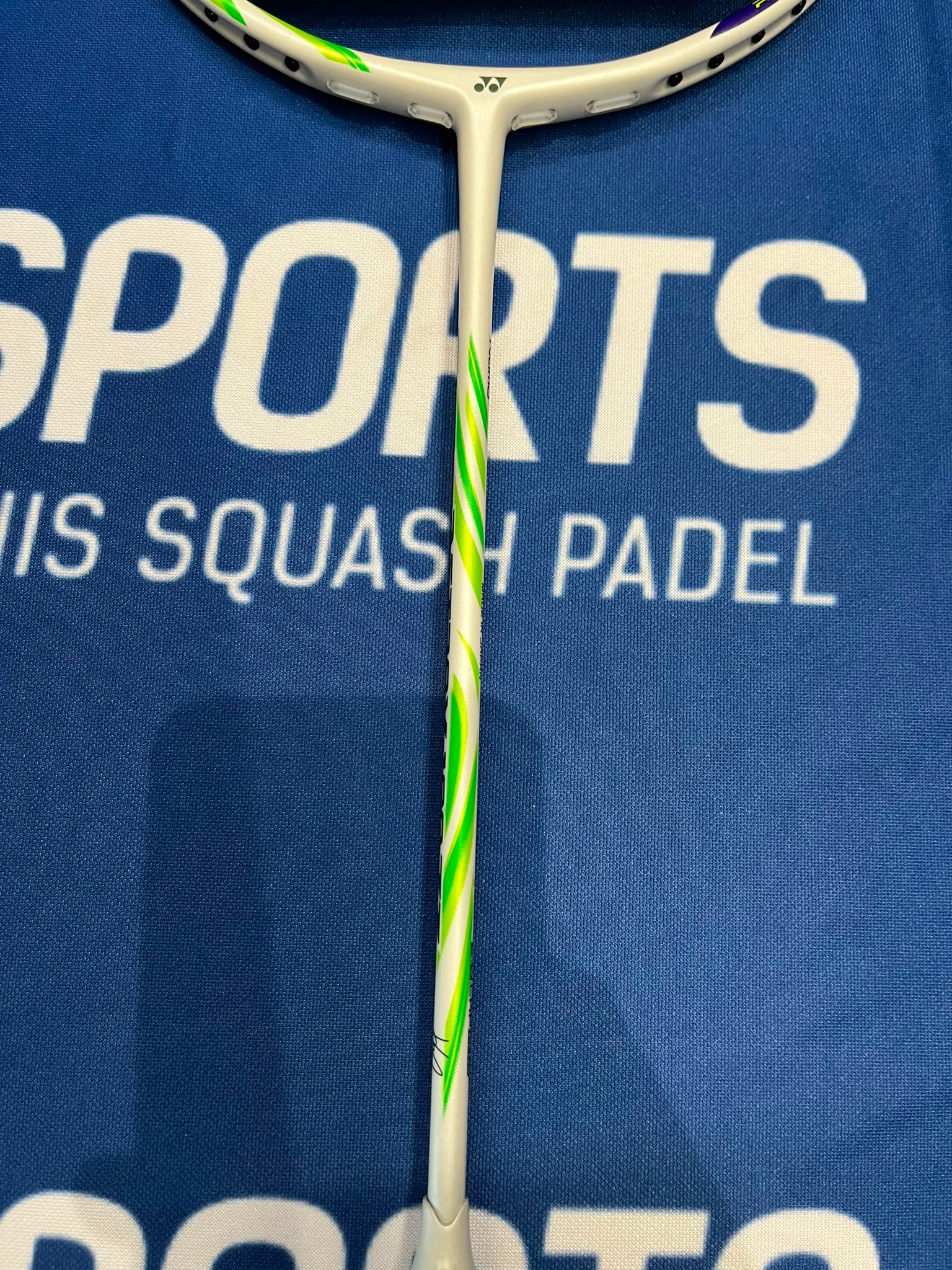 Raquette Yonex Astrox 100 ZZ VA