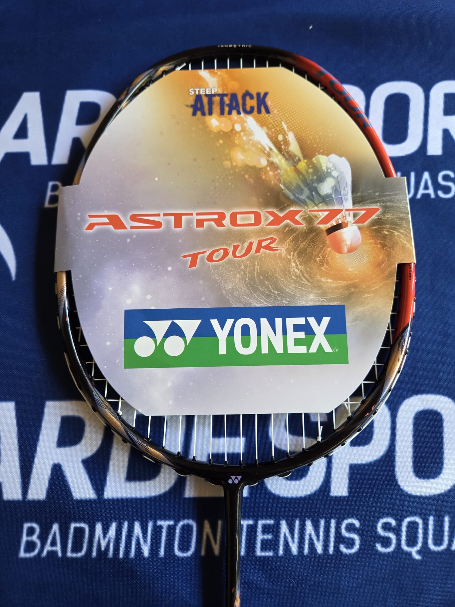 Raquette Yonex Astrox 77 Tour